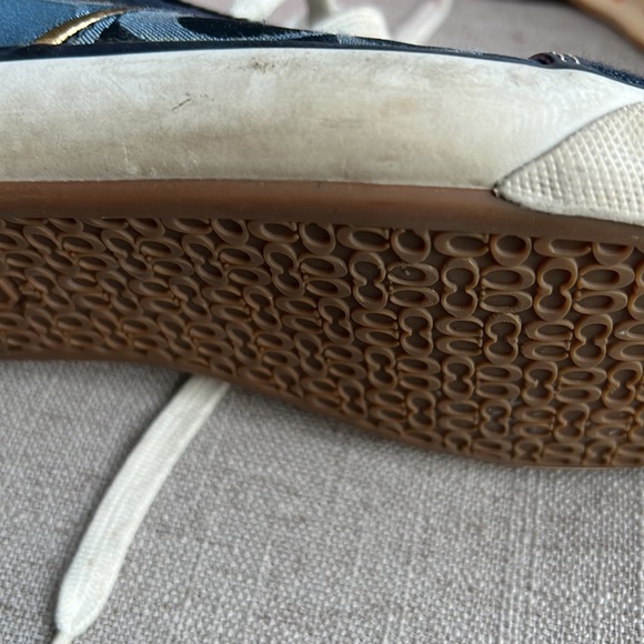 Coach blue and gold size 8 1/2 slightly worn - Picture 5 of 6